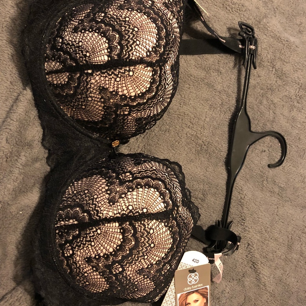 42D bra
